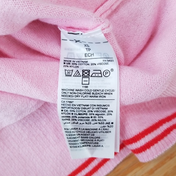 💕VALENTINE'S DAY SALE💕Crewneck "LOVE" Sweater - Picture 4 of 5